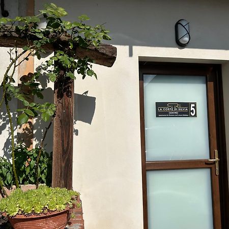 La Corte Di Silvia Centro Sesto Calende Bagian luar foto